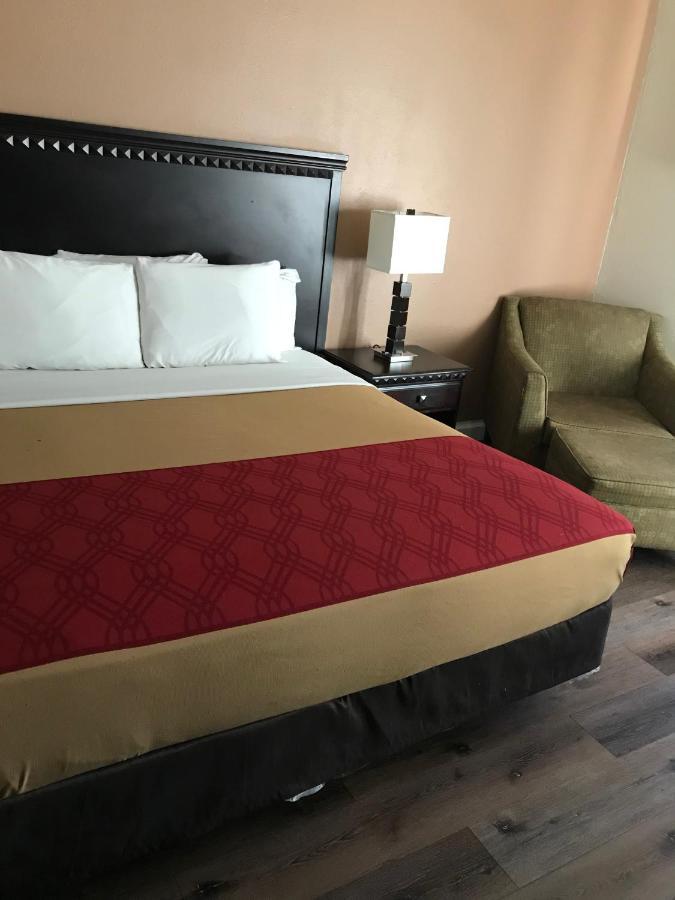 The Best Inn & Suites Markham Exterior foto